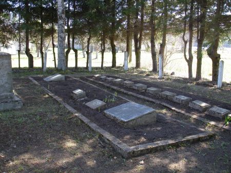 Воинские братские могилы (Ругайи, волость Ругайю)