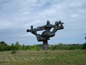 Памятник советским воинам-освободителям города Тукумс (Тукумс, улица Елгавас)