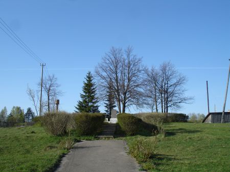 Общий вид воинского братского кладбища (Вецслабада, волость Истрас)