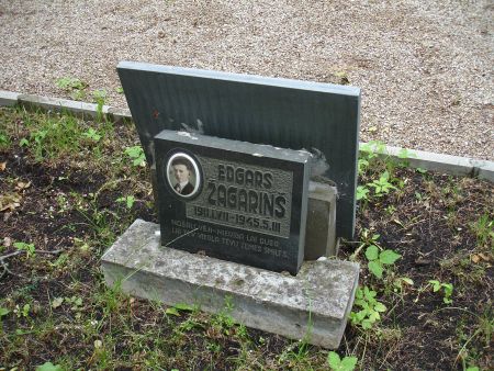 Индивидуальный памятный знак на братской могиле (Званы, волость Блиденес)